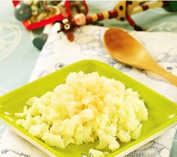 九个月的宝宝食谱精选 聪明又健康的宝宝这样吃出来