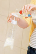 母乳保存时间 母乳喂养的保存时间与方法